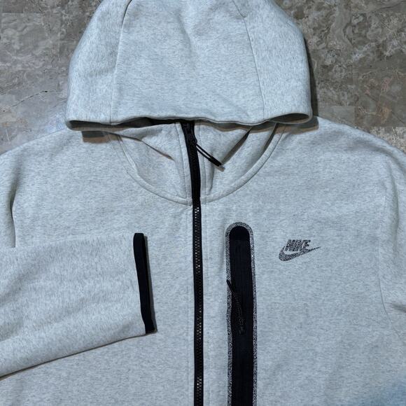 Nike Tech Fleece Hoodie Mens XL Grey Full Zip Revival Hooded DR9150 - Picture 1 of 9